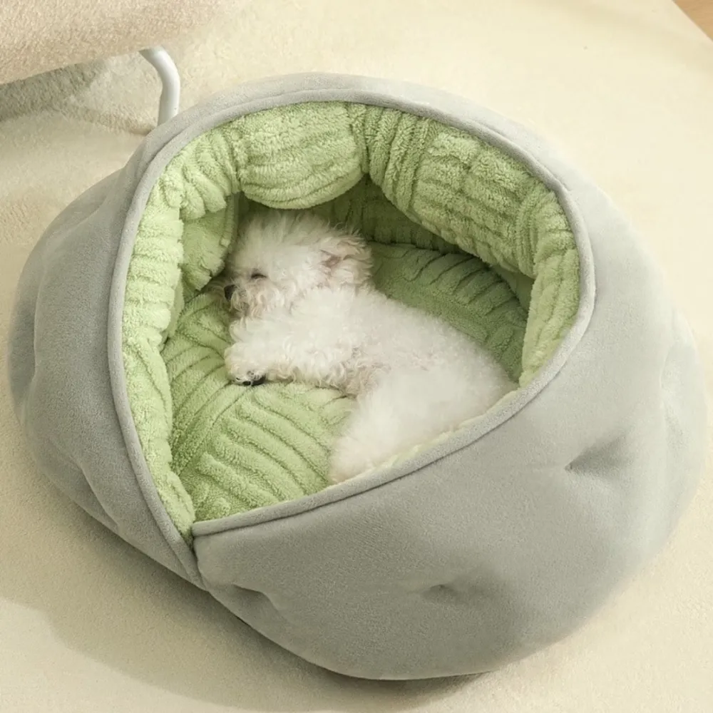 Warm Enclosed Pet Bed