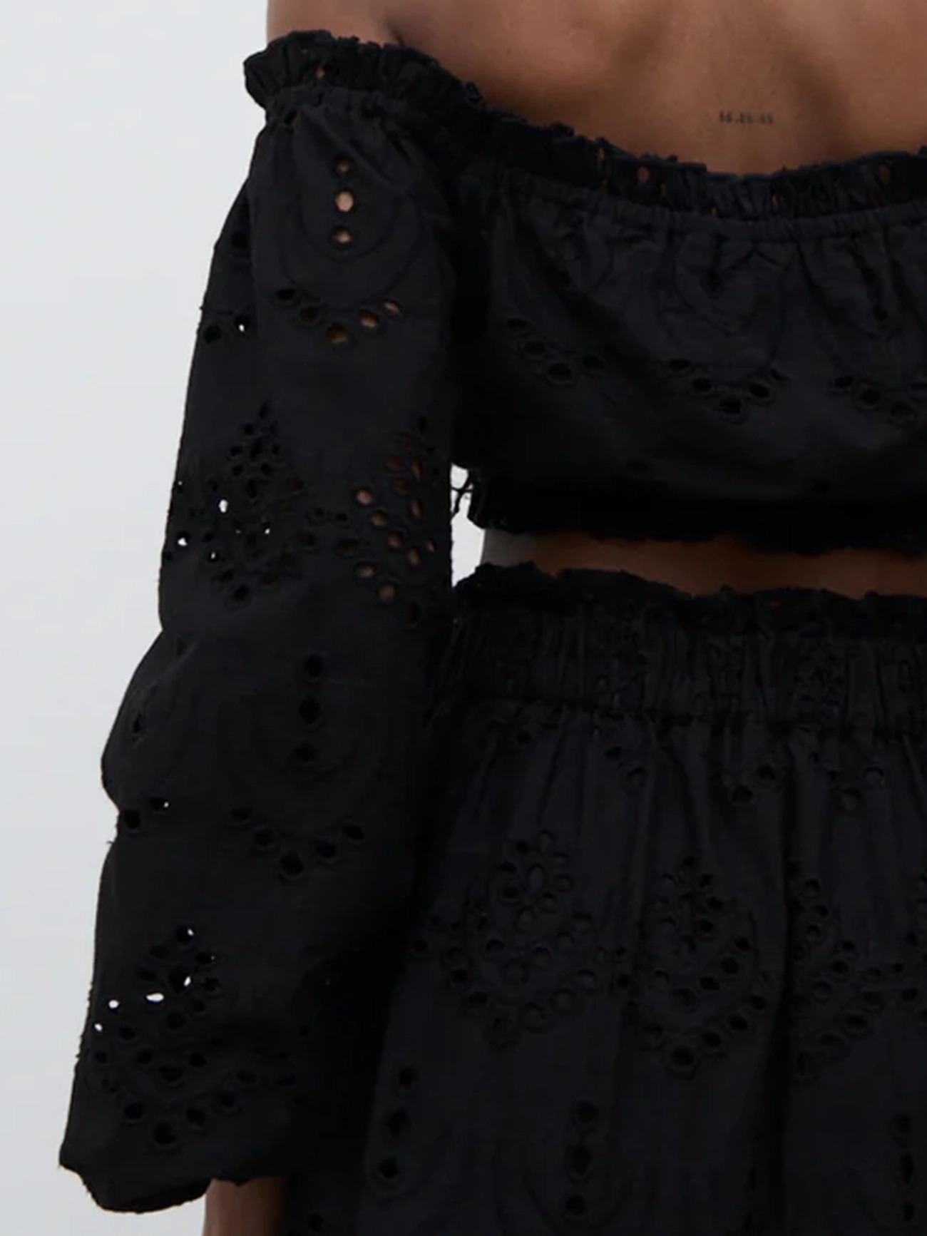 Broderie Cropped Top