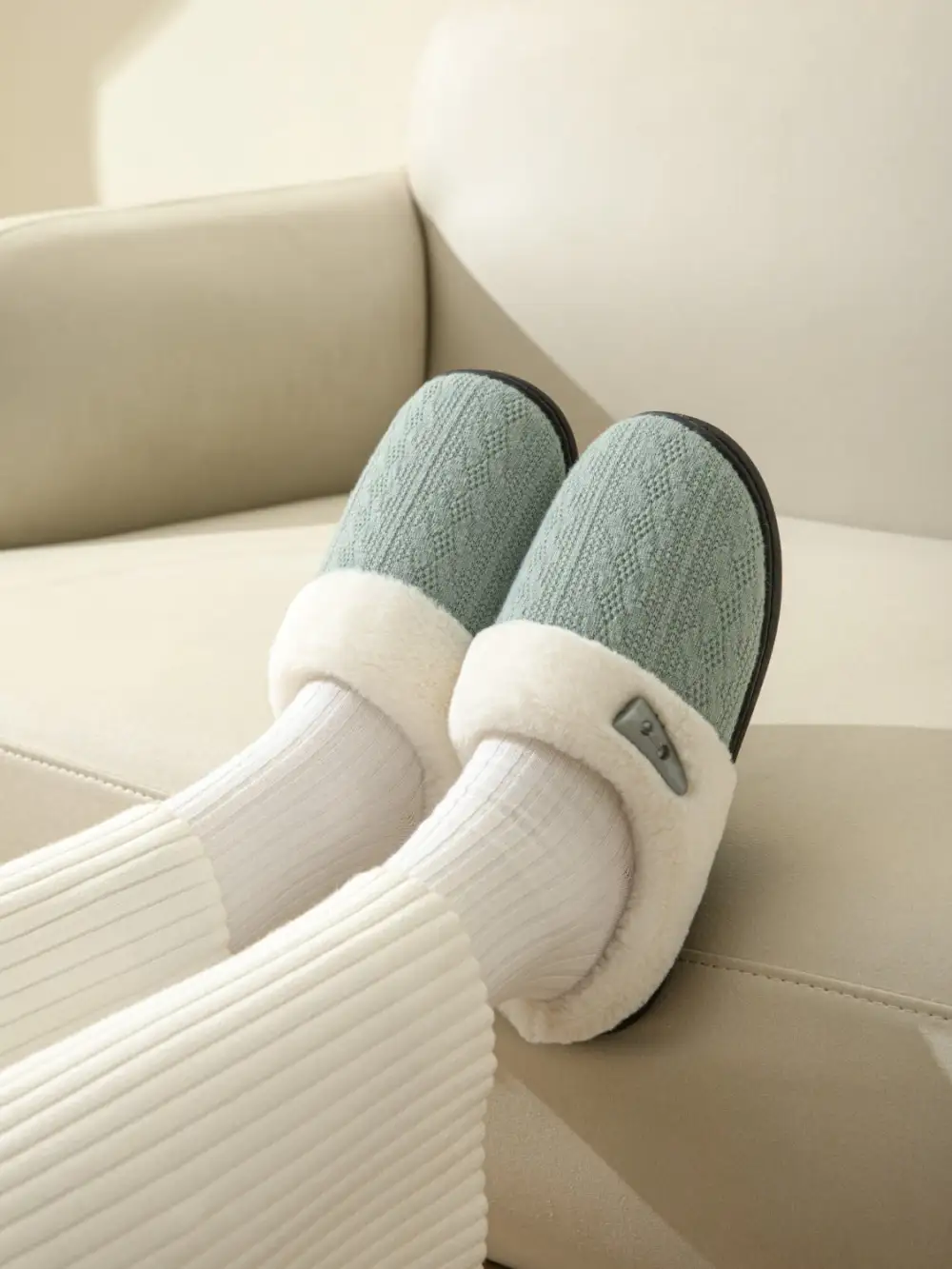 Buckle Horn Flats