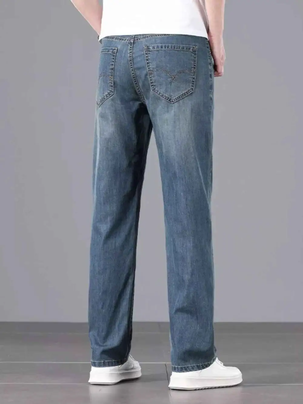 Everyday Straight Fit Wash Jeans