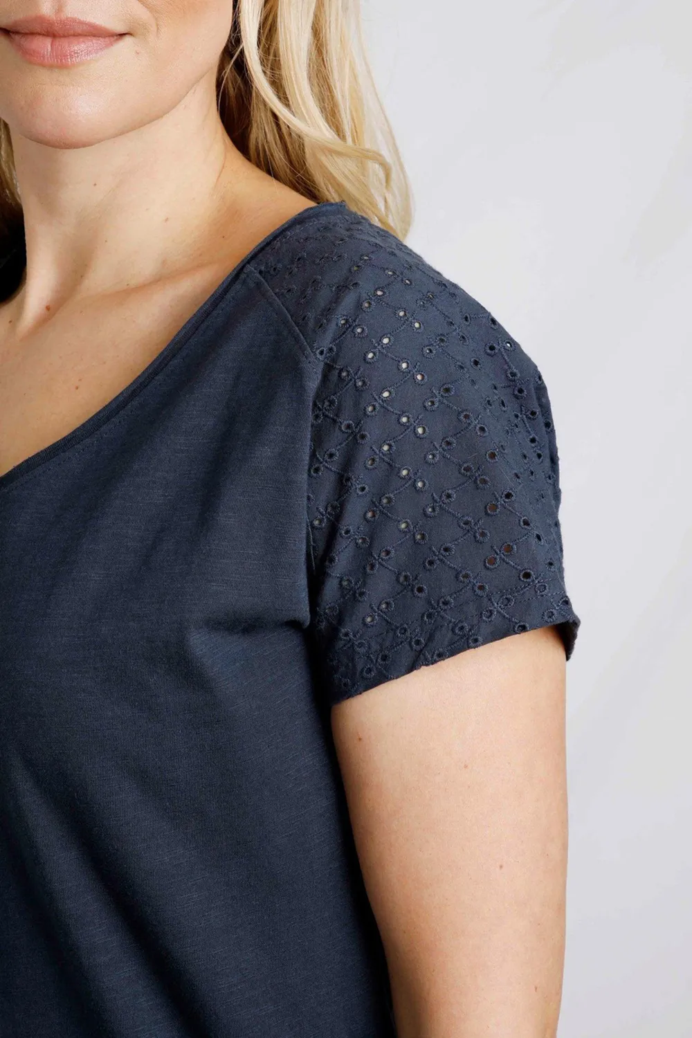 Women's Cotton Art Hollow Short Sleeves