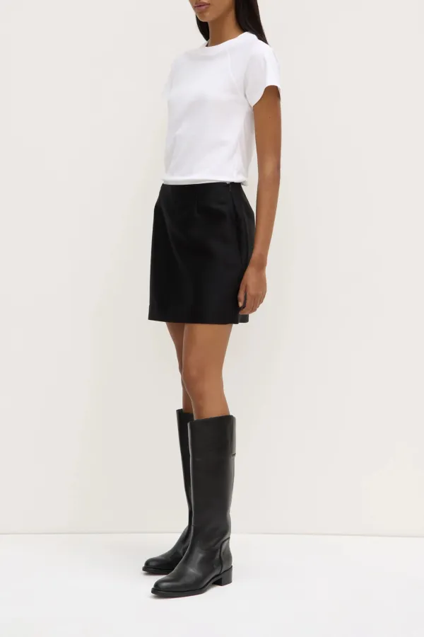 Slim Fit Short Skirt