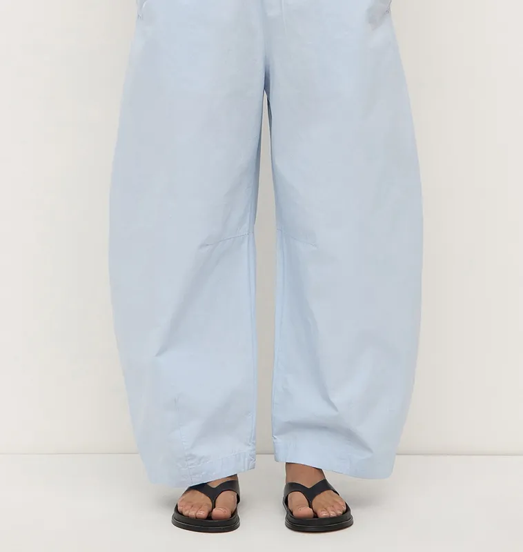 Voluminous Cotton Barrel-Leg Pant