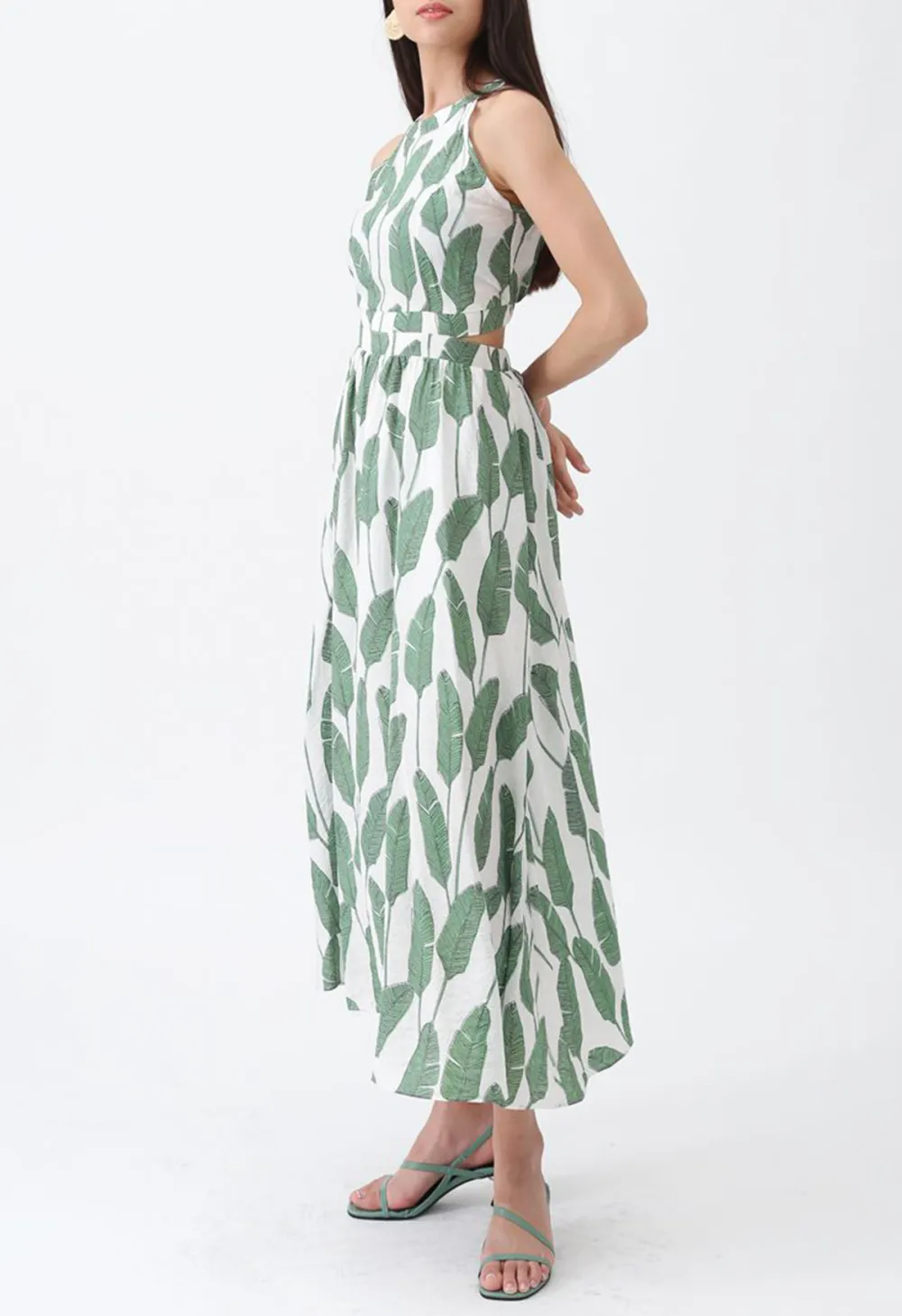 SUMMER PALM LEAF PRINT HALTER NECK MAXI DRESS IN GREEN