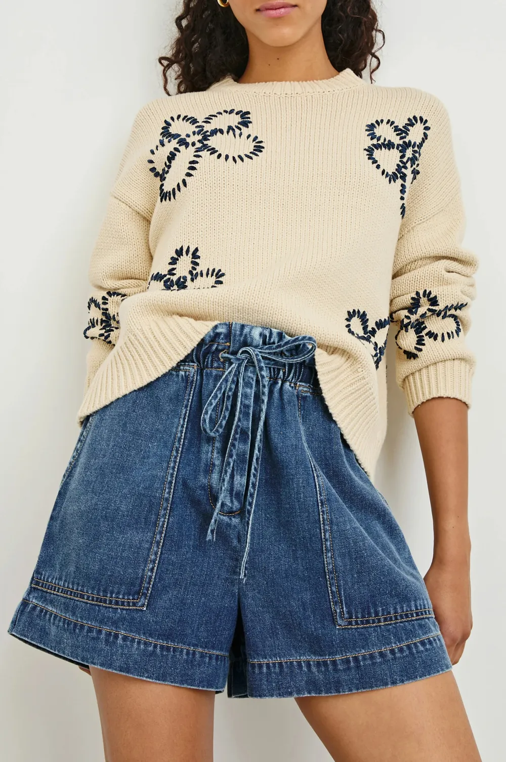 Cute Floral Embroidery Women's Loose Sweater