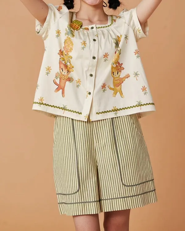 Striped Cat Motif Shorts