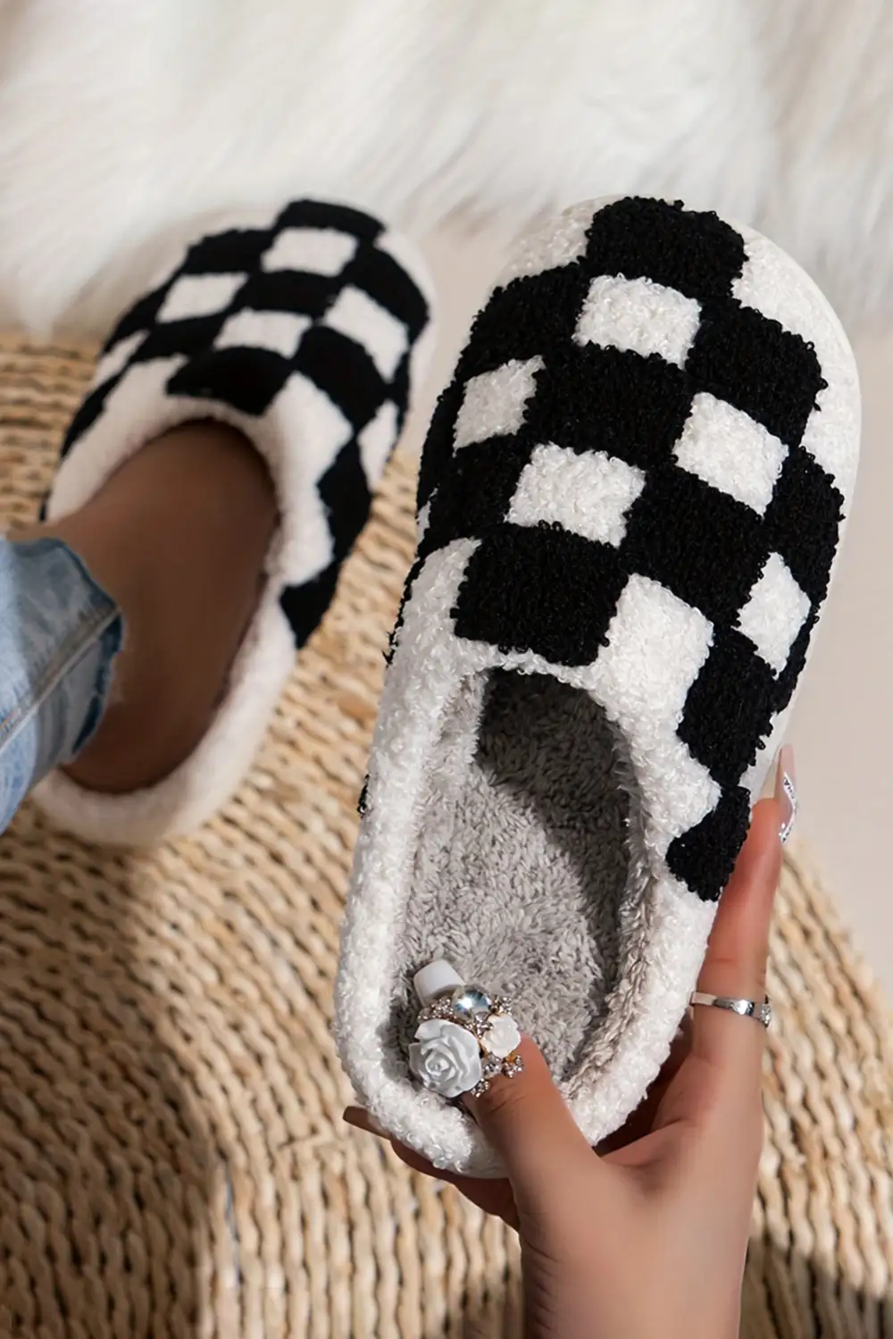 Checkered Print Fuzzy Slip On Winter Slippers