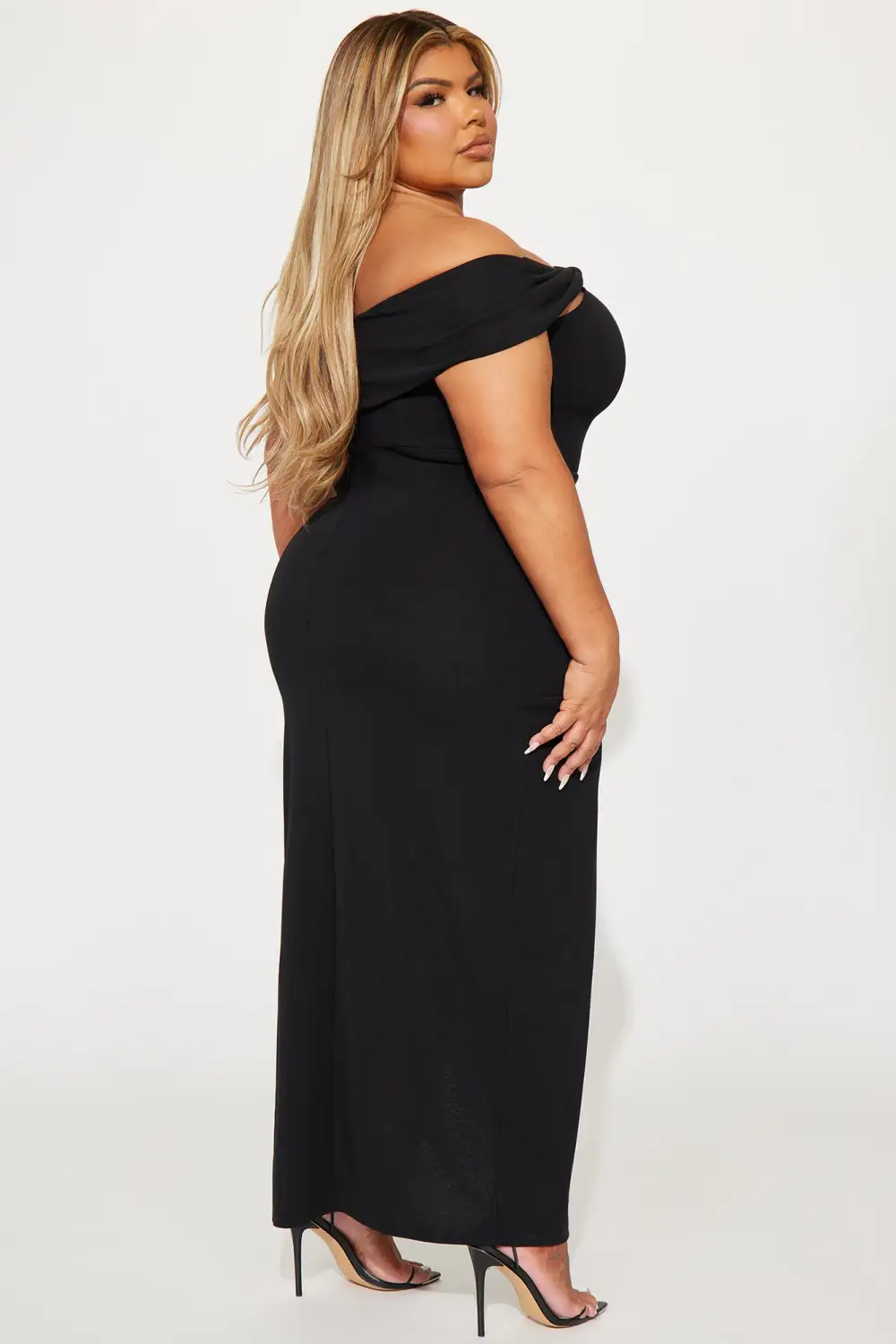 Sofia Off Shoulder Maxi Dress - Black