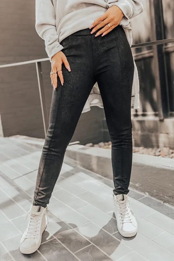 Slim Fit Trousers For Women With Smart And Stylish Look And Hip Lift