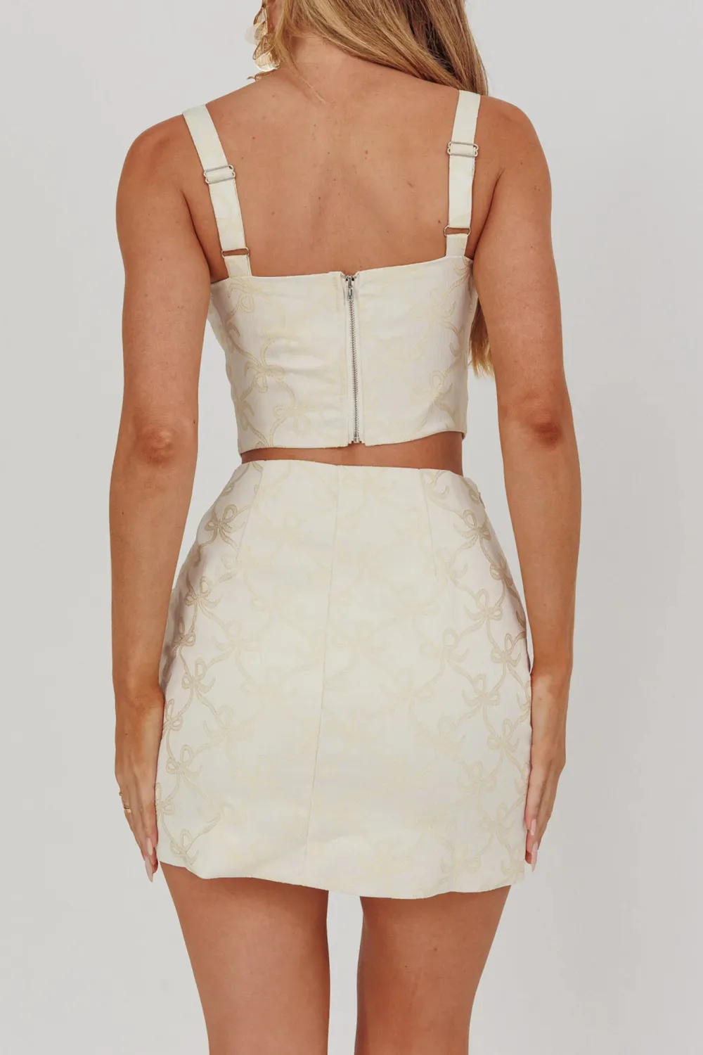 Creative Artistic Bowknot Pattern Butter Hip Skirt