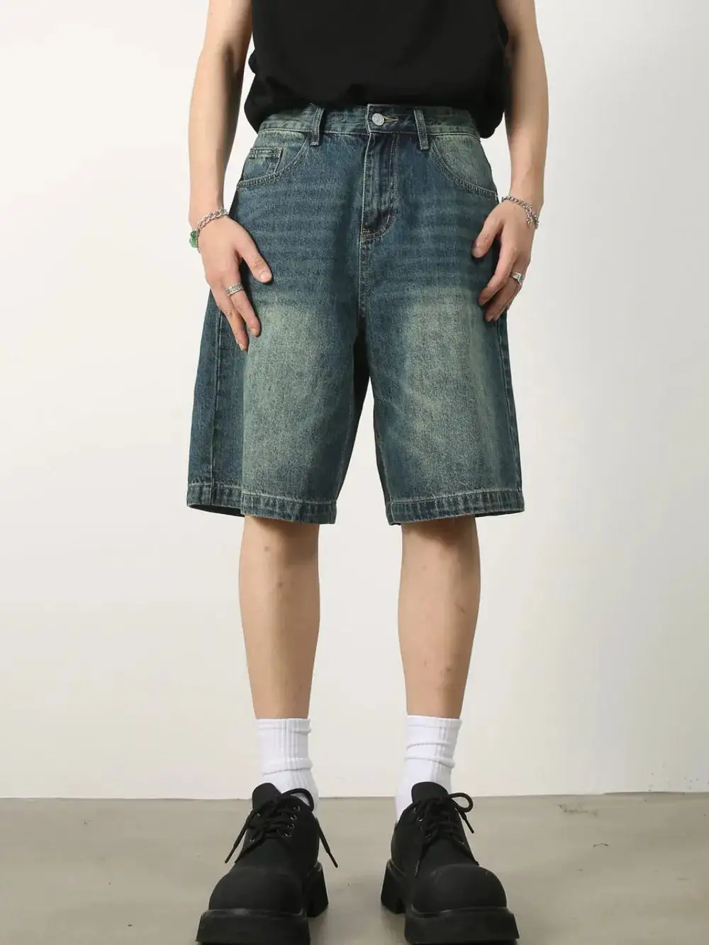 Classic Cotton Blend Casual Shorts