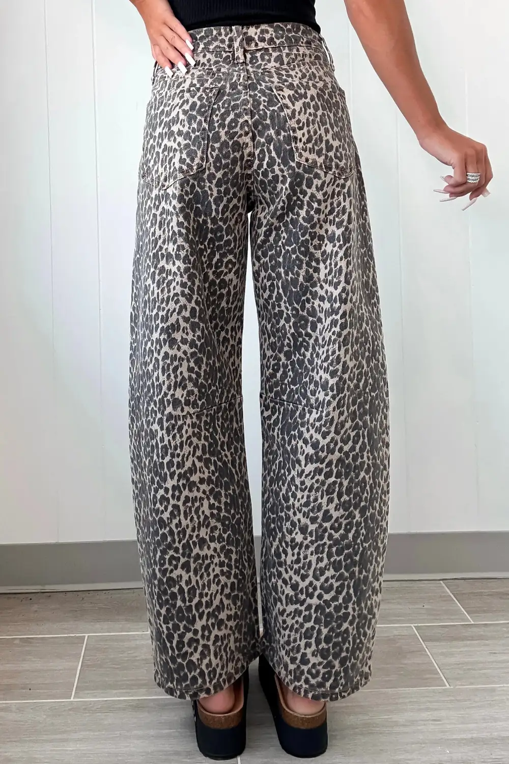 Barrel High Waist Leopard Print Jeans