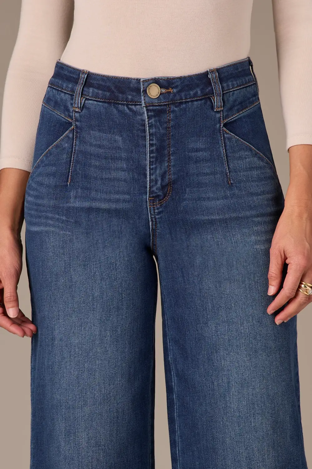 Petite V-Yoke Wide Leg Jeans