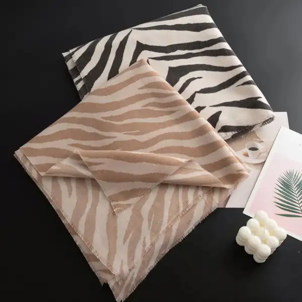 Relaxed Animal Print Scarf