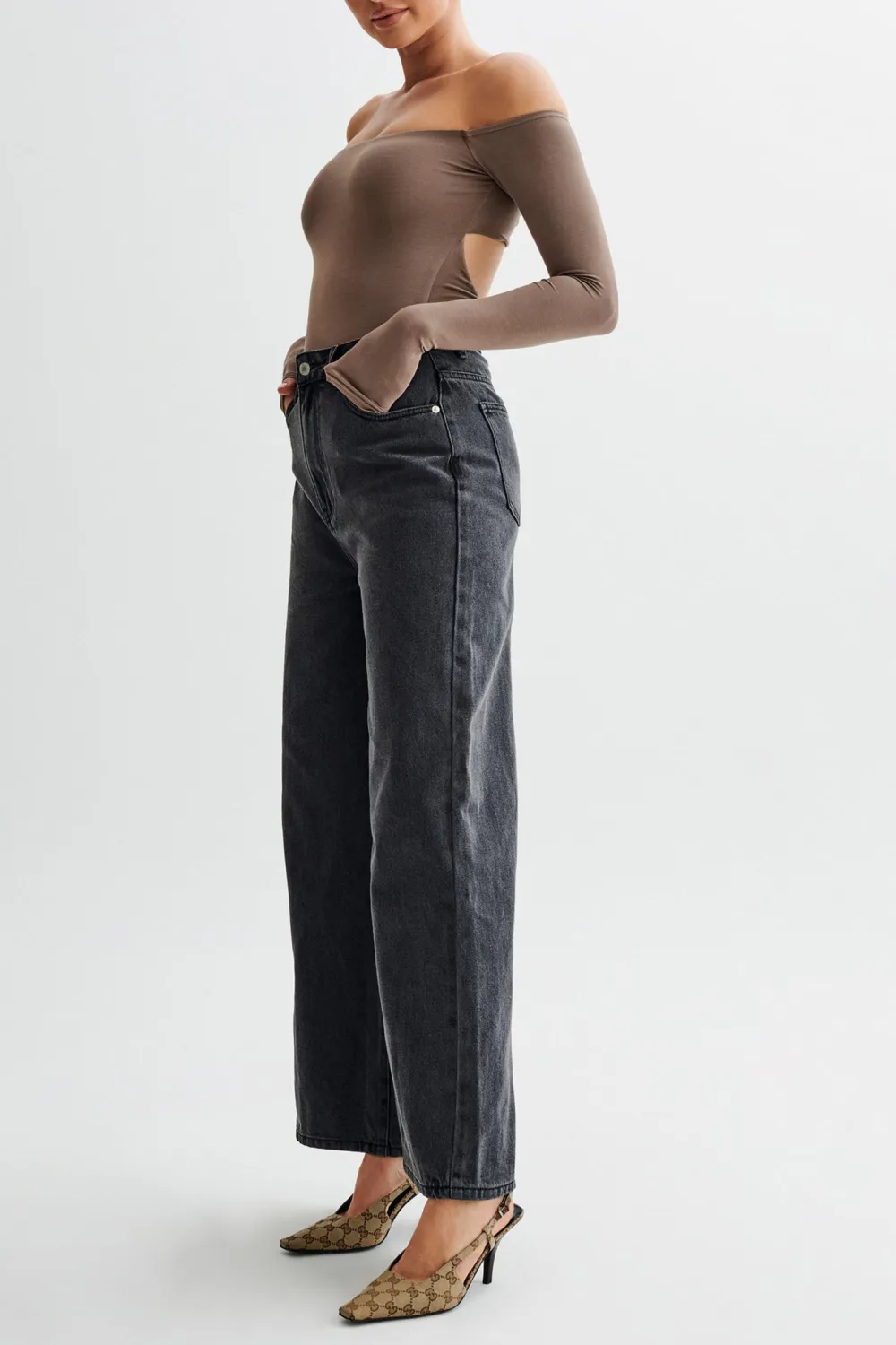 Off Shoulder Long Sleeve Bodysuit