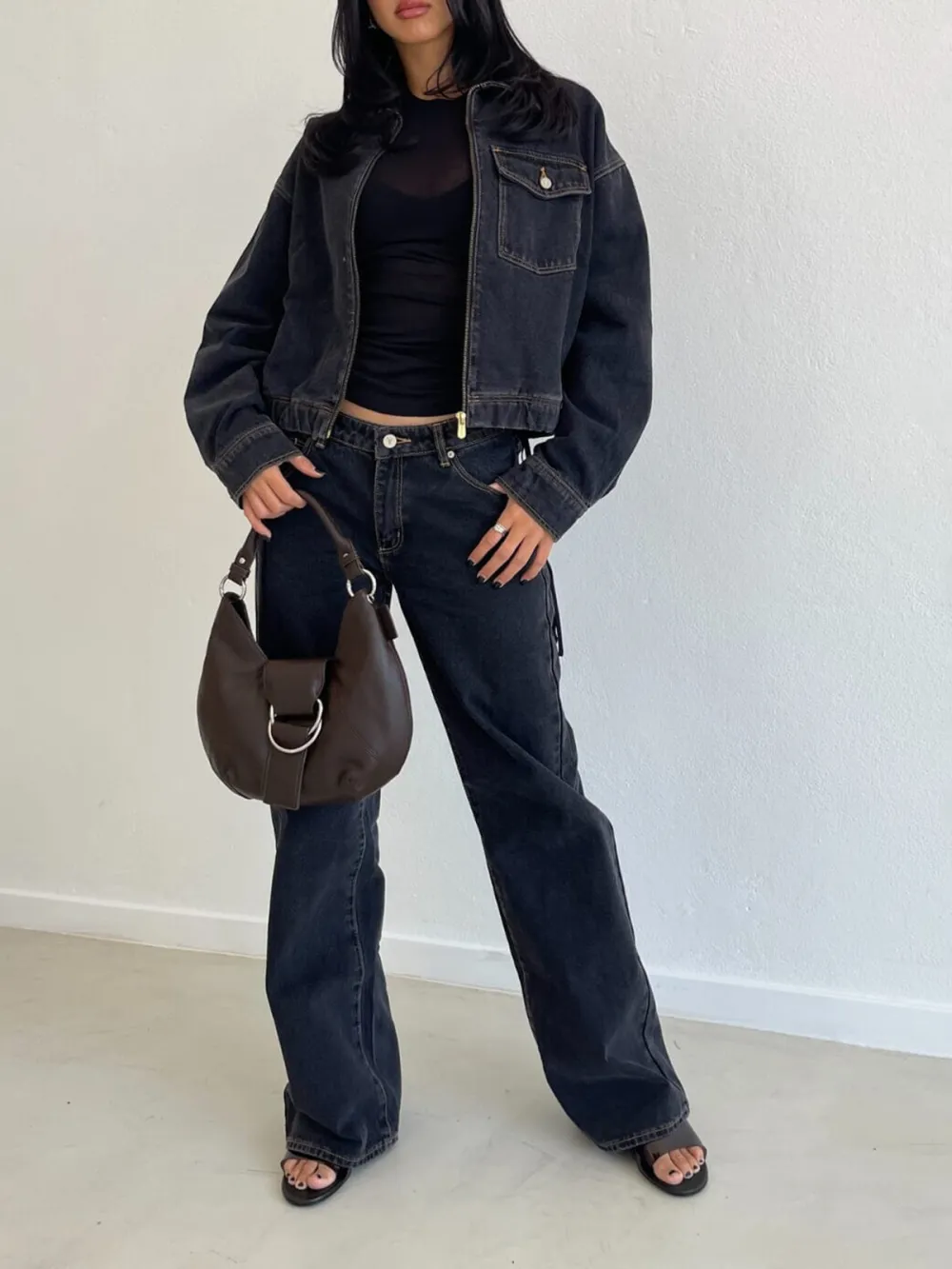 Washed Low-Rise Straight Jeans
