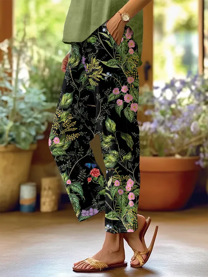 Women's Trousers With Floral Prints