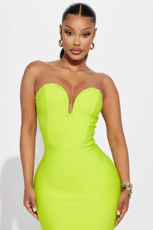 Lilah Bandage Maxi Dress - Lime