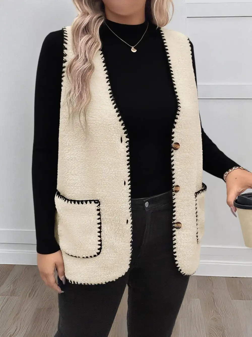 Plus Size Contrast Trim Button