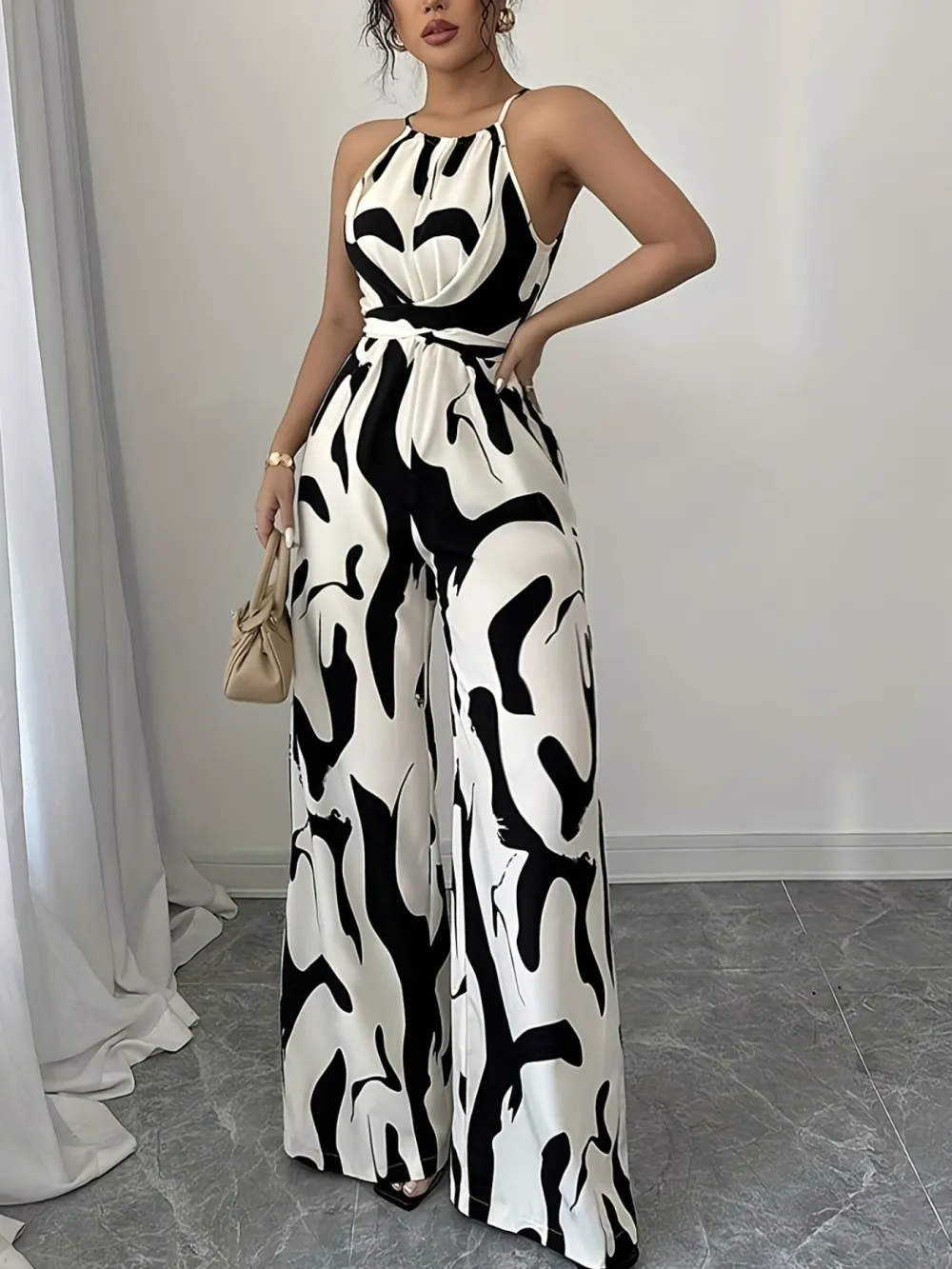 Fresh Wide Leg Sleeveless Jumpsuit