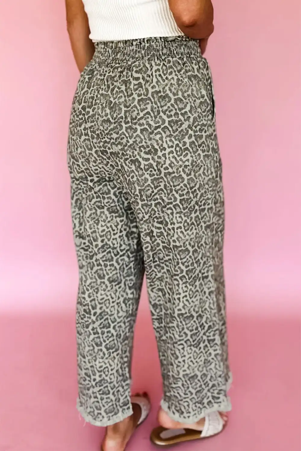 Loose Elastic Waist Raw Hem Leopard Jeans