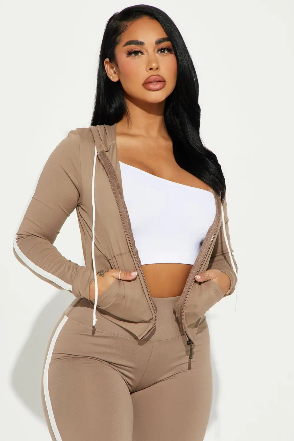 Tennis Courts III Zip Set - Taupe