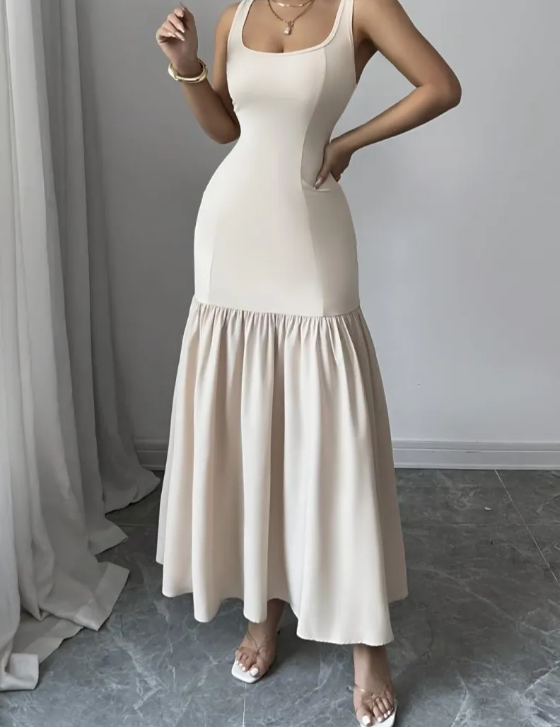 Premium Peach Sleeveless Pleated Waist Maxi Dress